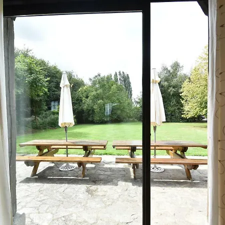 بيت للعطل Countryside In With Large Lawn Offranville